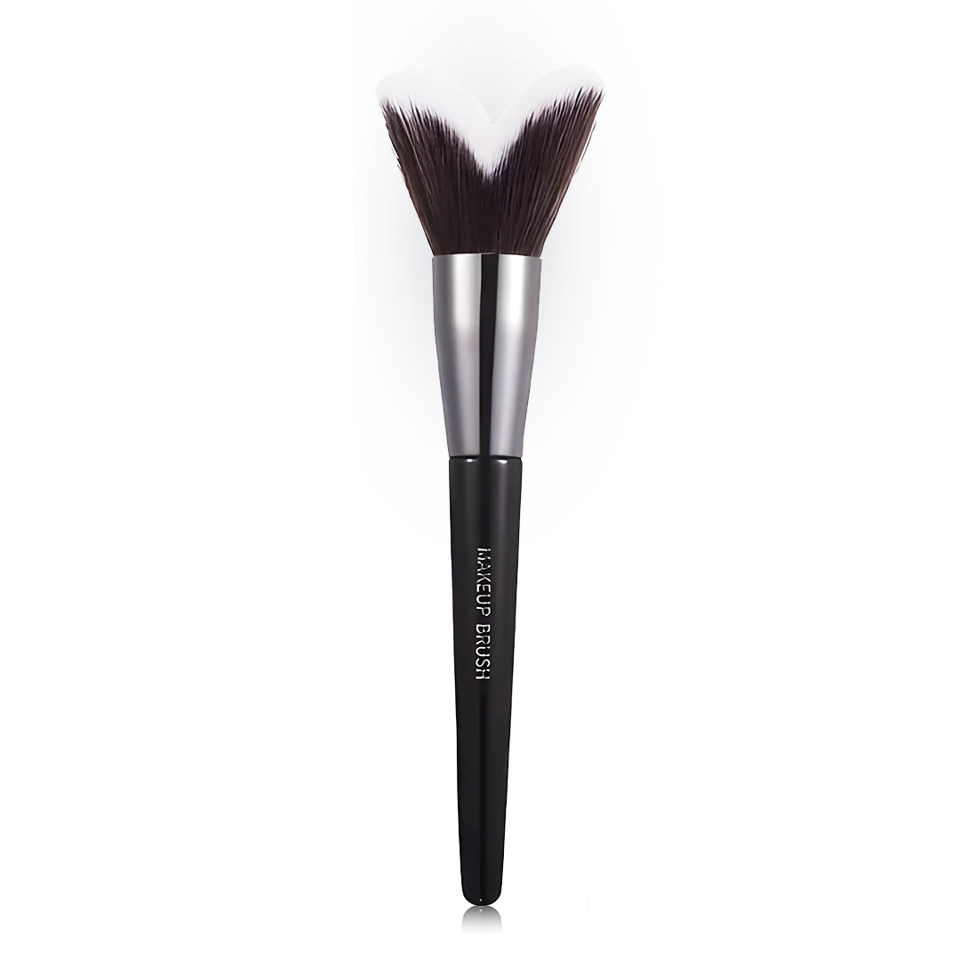 Jawline Contouring and Blush Brush