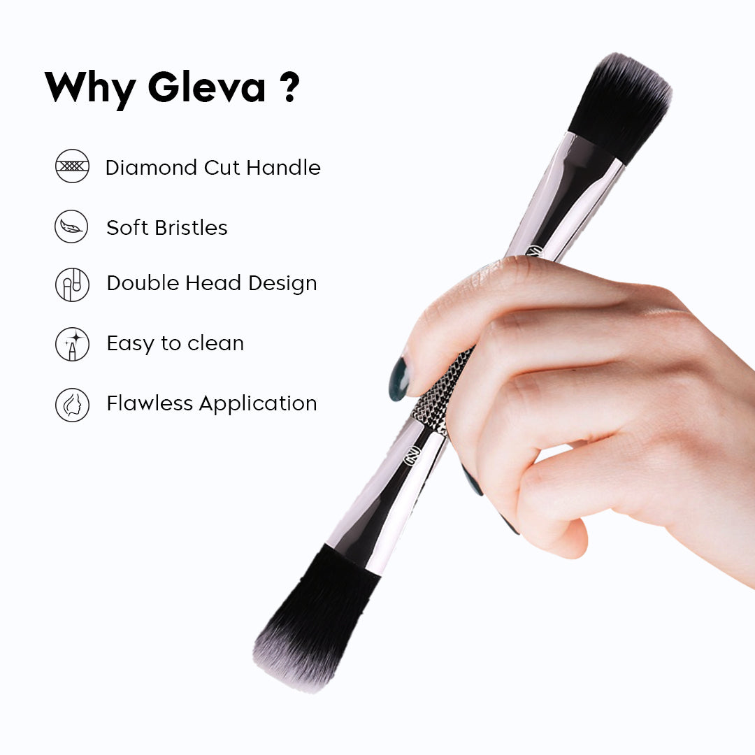 Powder + Foundation Brush