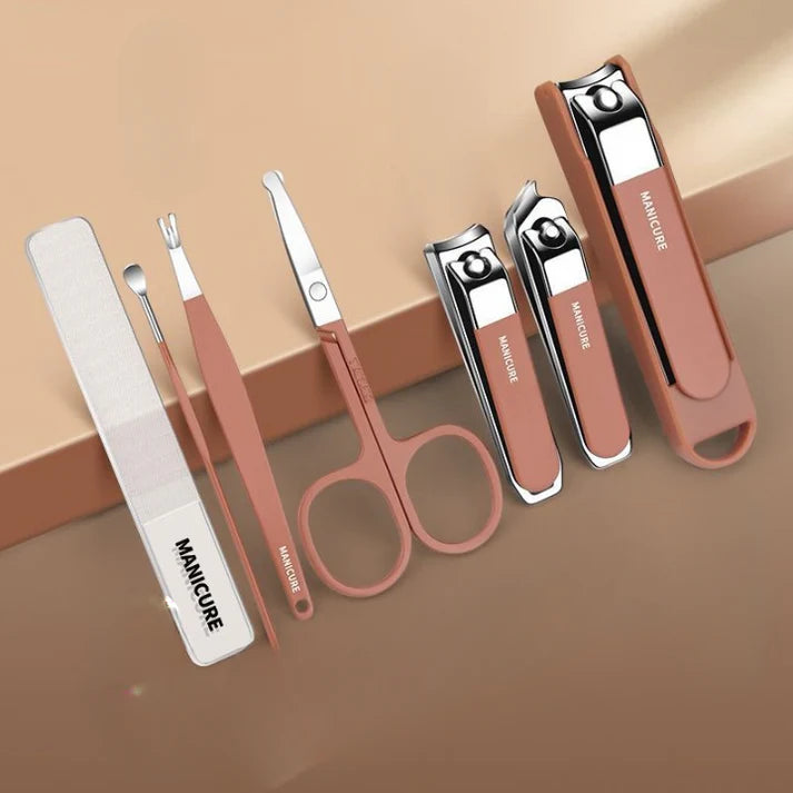 Portable Nail Clipper Set (7 Pieces)