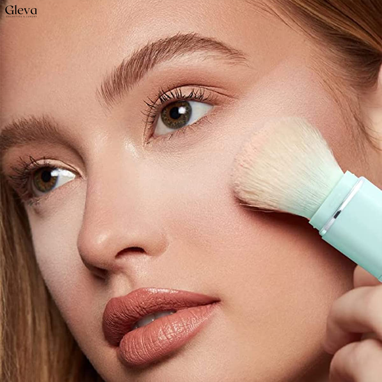 Plastic Box Make up Brush Set