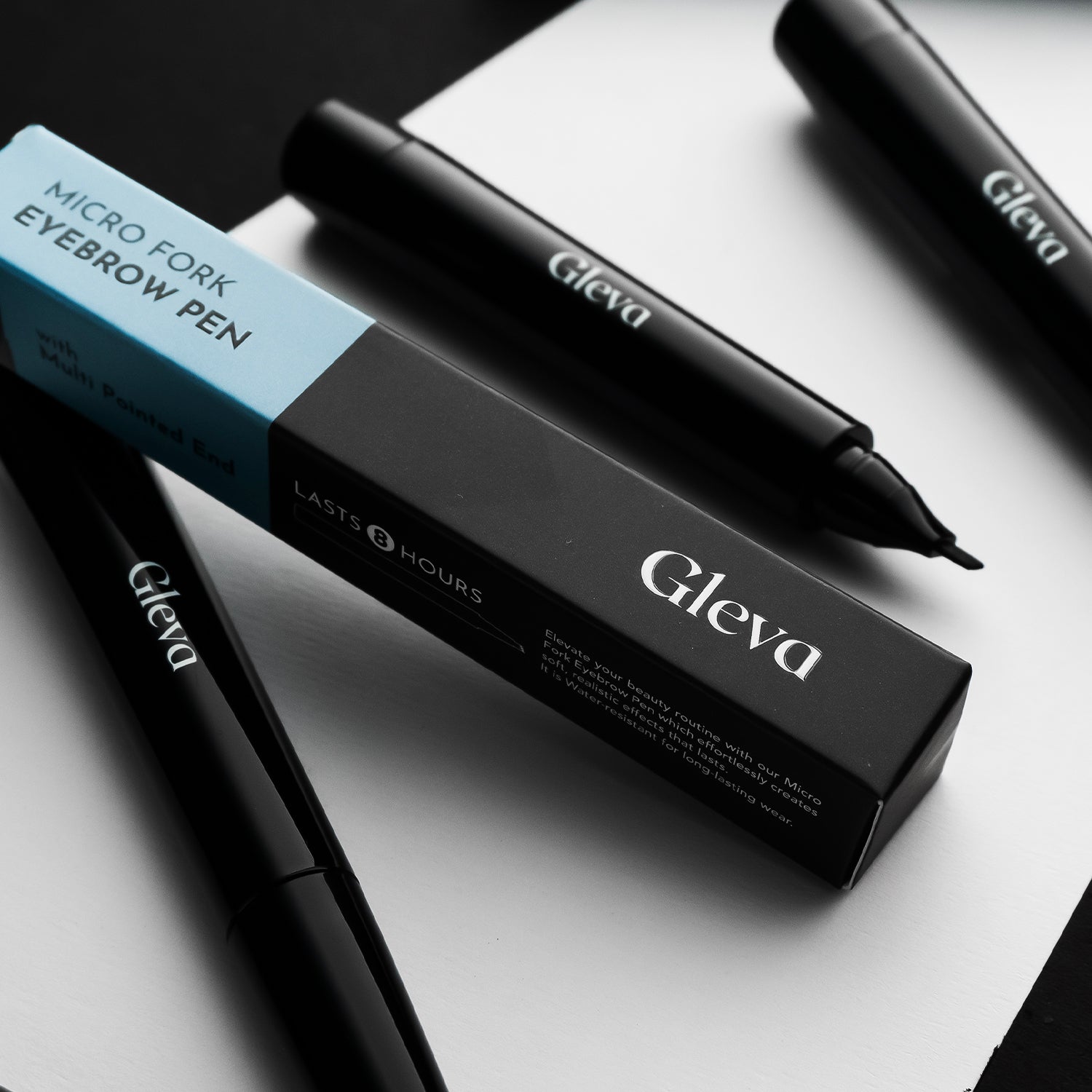 Micro Fork Eyebrow Pen + Free (Compact Gel Eyeliner)