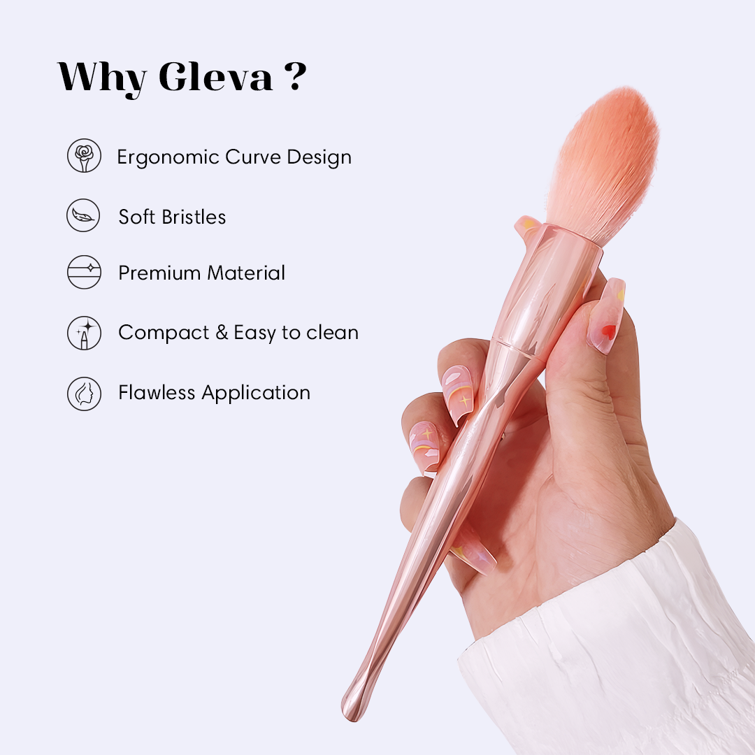Versatile Makeup Brush