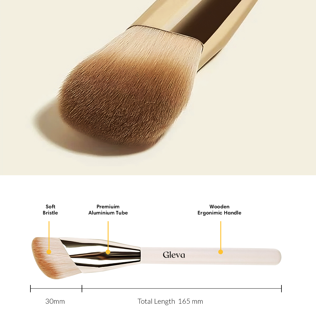 Angled Foundation and Contouring Brush